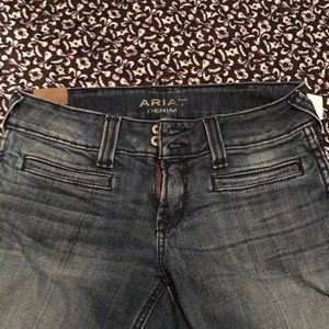 Ariat womens jeans size 26R